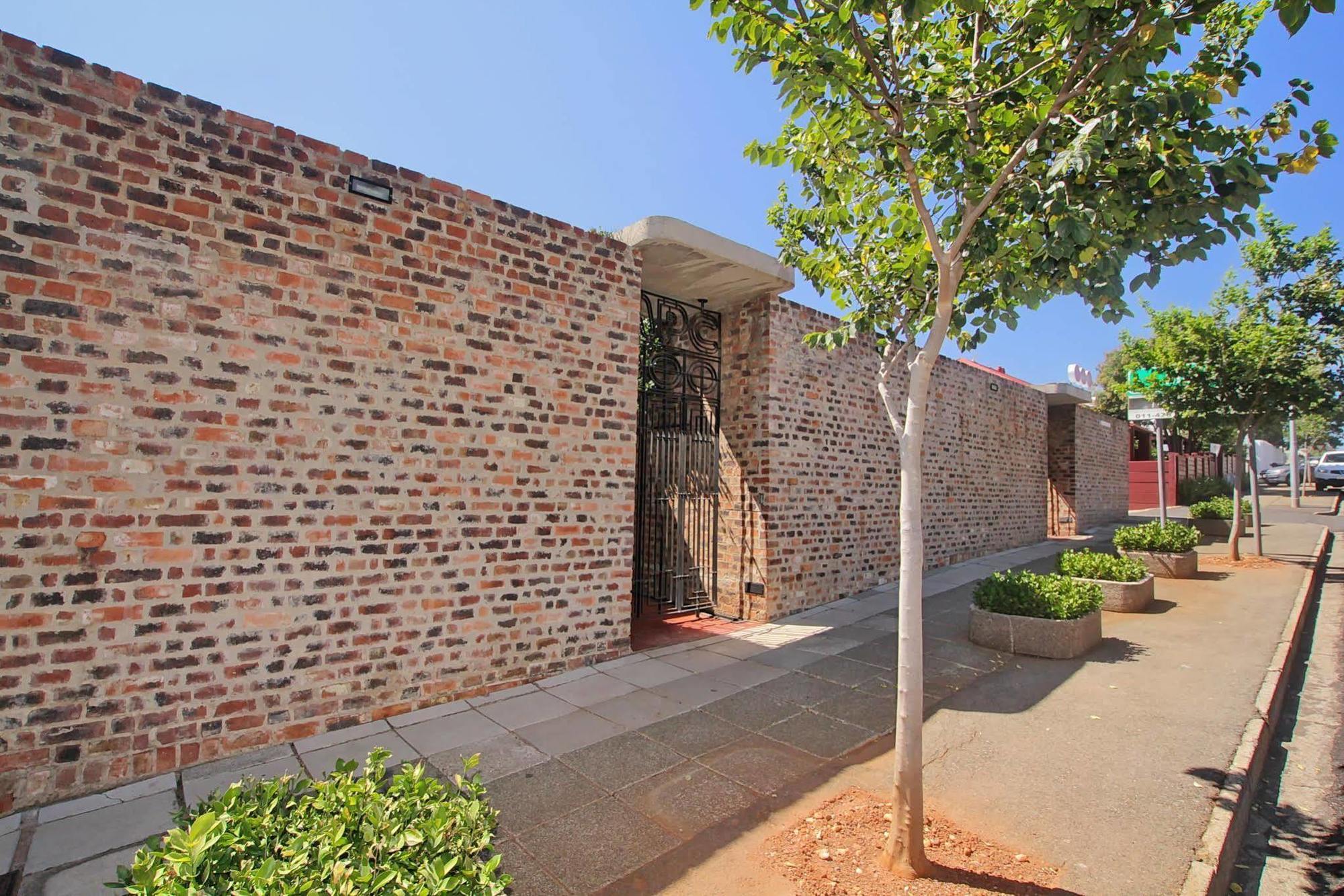 Motel Mi Pi Chi Johannesburg Luaran gambar